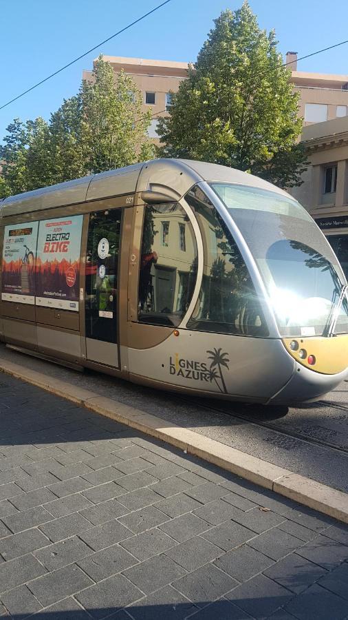 New Cheap Private Room, Kitchen , Overwieuw Sea,Tram On Spot, 12 Minutes From Nice Train Station With Tram , Beach In 17 Min Tram , Chambre Privee Pas Cher, Cuisine Equipee , Tram Sur Place, Apercu Mer, 12 Min De La Gare De Nice Avec Le Tram, 17 Min Eksteriør bilde