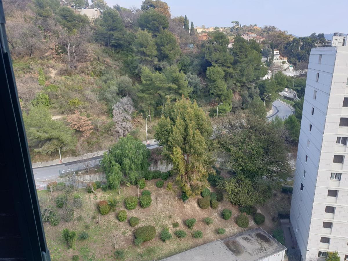 New Cheap Private Room, Kitchen , Overwieuw Sea,Tram On Spot, 12 Minutes From Nice Train Station With Tram , Beach In 17 Min Tram , Chambre Privee Pas Cher, Cuisine Equipee , Tram Sur Place, Apercu Mer, 12 Min De La Gare De Nice Avec Le Tram, 17 Min Eksteriør bilde