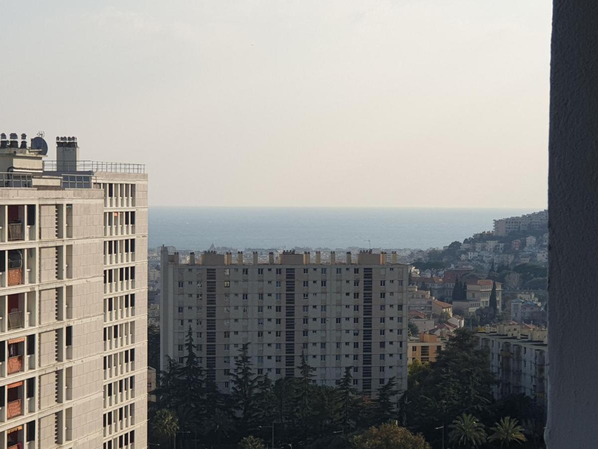 New Cheap Private Room, Kitchen , Overwieuw Sea,Tram On Spot, 12 Minutes From Nice Train Station With Tram , Beach In 17 Min Tram , Chambre Privee Pas Cher, Cuisine Equipee , Tram Sur Place, Apercu Mer, 12 Min De La Gare De Nice Avec Le Tram, 17 Min Eksteriør bilde